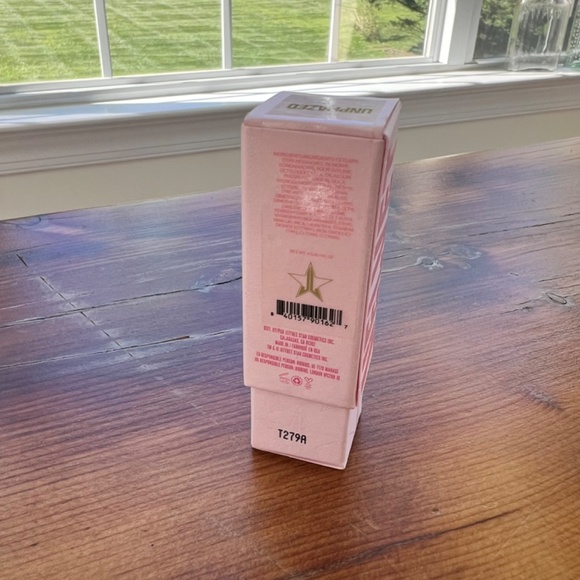 UNFAZED- New in Box Jeffree Star Velvet Trap Lipstick  Nude Olive Lipstick Green - Picture 5 of 7